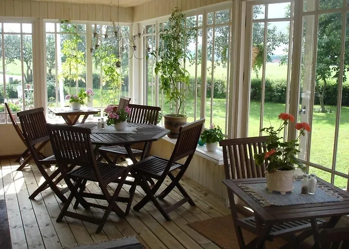 Lanthotell Loegnaes Gard